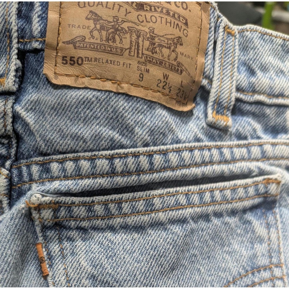 Vintage 90s Levis 550 Orange Tab Boys Jeans Size 9 Light Wash Relaxed Denim - Picture 3 of 7
